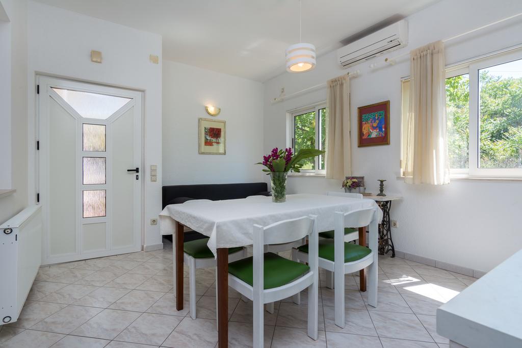 Apartments Coce โตรกีร์ ภายนอก รูปภาพ